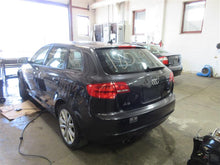 Load image into Gallery viewer, REAR WIPER MOTOR Audi A3 A4 Q5 Q7 S4 SQ5 2002-2016 - 922738
