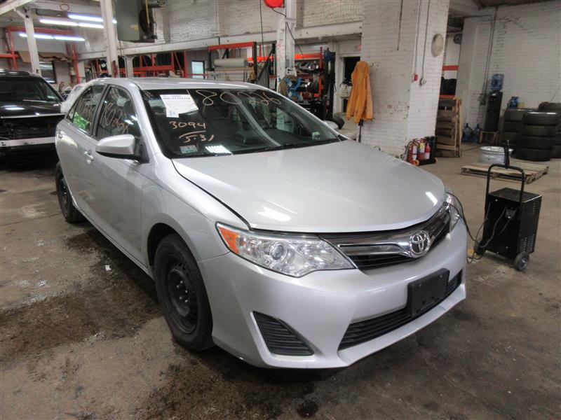 PLASTIC ENGINE COVER Toyota Camry 2012 12 - 925569