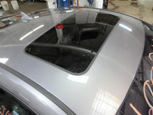Load image into Gallery viewer, SPEEDOMETER CLUSTER Hyundai Genesis 2009 09 2010 10 - 930226
