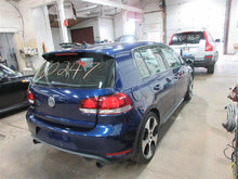 Load image into Gallery viewer, SPEEDOMETER CLUSTER Volkswagen Golf Golf GTI 2012 12 2013 13 - 928983
