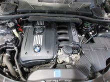 Load image into Gallery viewer, GAS FUEL FILLER LID DOOR BMW 328i 2010 10 - 937749
