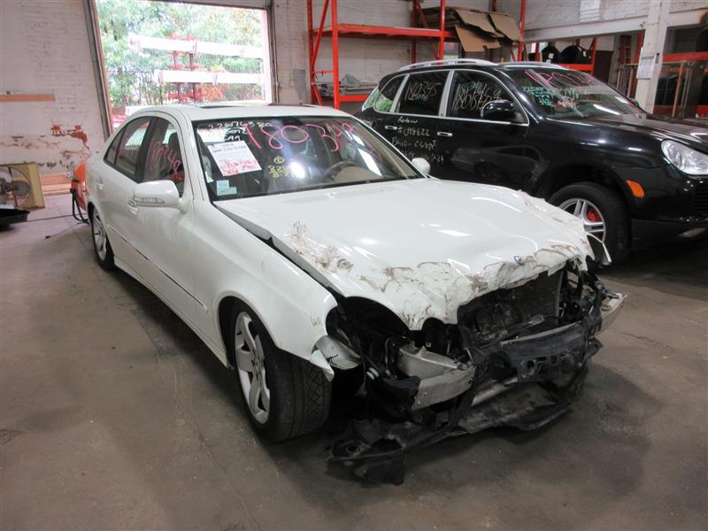 SPEEDOMETER CLUSTER E280 E320 E350 E550 E63 2007 07 - 942023