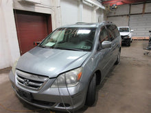 Load image into Gallery viewer, GAS FUEL FILLER LID DOOR Honda Odyssey 2006 06 - 950382
