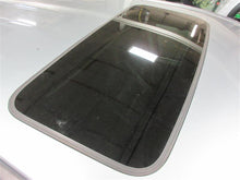 Load image into Gallery viewer, GAS FUEL FILLER LID DOOR Honda Odyssey 2006 06 - 950382
