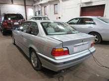 Load image into Gallery viewer, CD CHANGER 318i 318ic 318ti 323i 323ic 323is 328i 328ic 328is M3 98-99 - 951942
