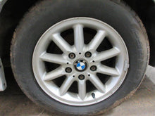 Load image into Gallery viewer, CD CHANGER 318i 318ic 318ti 323i 323ic 323is 328i 328ic 328is M3 98-99 - 951942
