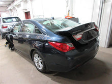 Load image into Gallery viewer, 2013 Hyundai Sonata Floor Shifter - 954174
