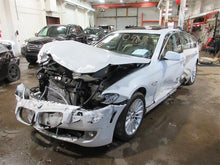 Load image into Gallery viewer, FUEL PUMP CONTROL MODULE COMPUTER 320i 328D 328i 328I GT 335i 09-17 - 973631
