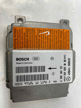 Load image into Gallery viewer, AIR BAG COMPUTER MERCEDES C CLASS 1994 95 96 97 - NW34308
