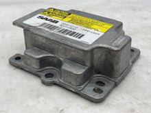 Load image into Gallery viewer, AIR BAG COMPUTER SAAB 9-5 1999 99 2000 00 2001 01 - NW37401
