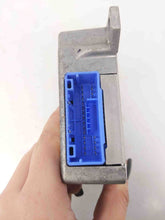 Load image into Gallery viewer, AIR BAG COMPUTER MAZDA MPV 1996 1997 1998 - NW34169
