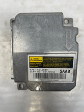 Load image into Gallery viewer, AIR BAG COMPUTER Saab 9-5 2002 02 2003 03 04 05 - NW37456
