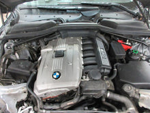 Load image into Gallery viewer, OWNERS MANUAL BMW 525i 2006 06 - 967800
