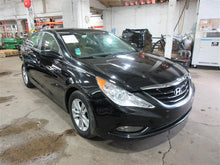 Load image into Gallery viewer, FRONT SPINDLE KNUCKLE Sonata 2011 11 2012 12 2013 13 Right - 1141205

