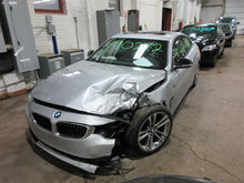 Load image into Gallery viewer, REAR QUARTER GLASS BMW 428i 435i 14 15 16 17 18 Right - 989424
