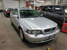 Load image into Gallery viewer, HOOD Volvo S40 2000 00 2001 01 2002 02 03 04 4cyl - 1313627
