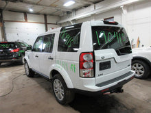 Load image into Gallery viewer, CARRIER ASSEMBLY Land Rover LR4 Range Rover Sport 10 11 12 13 - 1153324
