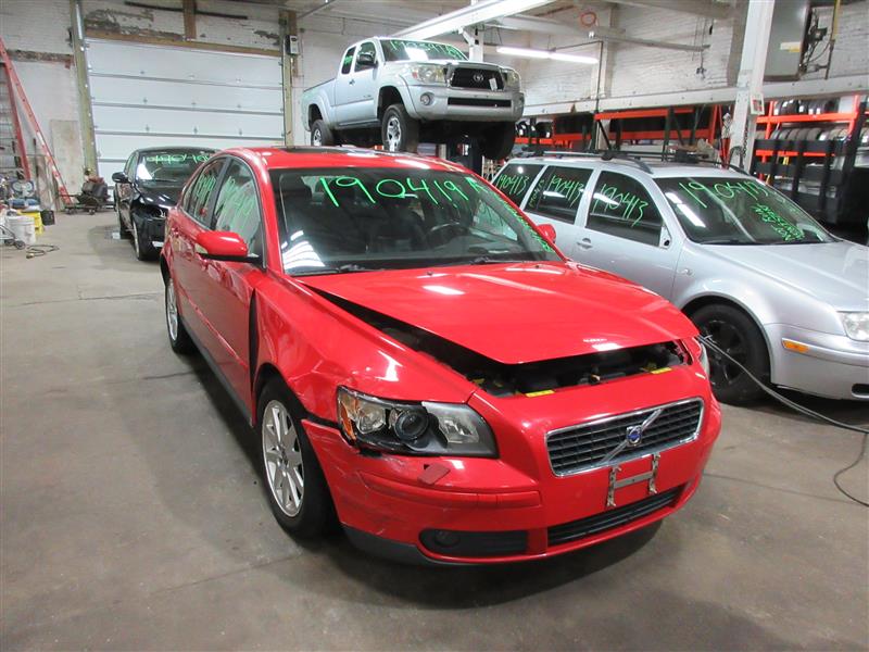 OWNERS MANUAL Volvo S40 2006 06 - 1005216