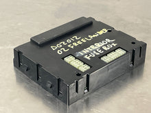 Load image into Gallery viewer, BODY CONTROL MODULE Freelander 2002 02 2003 03 04 05 - NW37163
