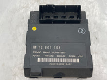 Load image into Gallery viewer, BODY CONTROL MODULE Saab 9-3 2005 05 - NW37337
