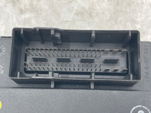 Load image into Gallery viewer, BODY CONTROL MODULE Saab 9-3 2005 05 - NW37337
