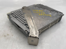 Load image into Gallery viewer, ECU ECM COMPUTER Volvo 850 1993 93 1994 94 95 Non Turbo - NW62964
