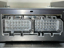 Load image into Gallery viewer, Radio Volkswagen Passat 2004 - NW7564
