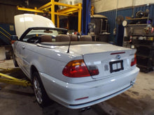 Load image into Gallery viewer, INTERIOR SUN VISORS 323i 323ic 325ci 325i 330ci 330i 330xi M3 00-06 - MRK244765
