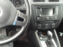 Load image into Gallery viewer, THROTTLE BODY Jetta 2013 13 2014 14 2015 15 2016 16 - MRK453506
