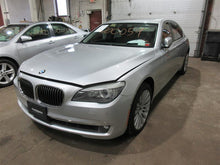 Load image into Gallery viewer, THROTTLE BODY 550i 550i Gt 650i 750 HYBRID 750i 750il Active 7 08-15 - 1145732
