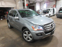 Load image into Gallery viewer, REAR DOOR Mercedes ML320 ML350 ML500 2006 06 07 08 09 10 11 Left - 1031457
