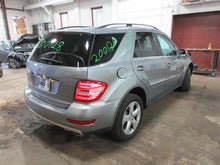 Load image into Gallery viewer, REAR DOOR Mercedes ML320 ML350 ML500 2006 06 07 08 09 10 11 Left - 1031457
