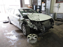 Load image into Gallery viewer, CYLINDER HEAD Santa Fe Sonata Sonata Hybrid Optima Sorento 15-20 - 1101092
