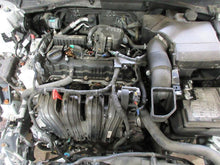 Load image into Gallery viewer, CYLINDER HEAD Santa Fe Sonata Sonata Hybrid Optima Sorento 15-20 - 1101092
