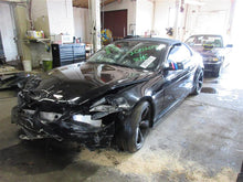 Load image into Gallery viewer, Console BMW 650i 2006 06 - 1045568
