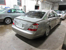 Load image into Gallery viewer, Quarter Panel Cut S350 S400 S450 Cdn S550 S600 S63 S65 SL55 07-13 Right - 1046983

