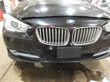 Load image into Gallery viewer, Exterior Door Handle BMW 535i Gt 550i Gt 10 11 12 13 14 15 Left - 1059017
