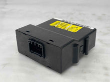 Load image into Gallery viewer, CRUISE CONTROL COMPUTER Honda Accord 1999 99 - 02 - NW32430
