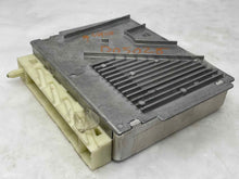Load image into Gallery viewer, TRANSMISSION COMPUTER Volvo S80 1999 99 00 01 02 - 06 - NW39299
