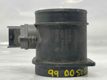 Load image into Gallery viewer, Mass Air Flow Sensor Meter MAF Volvo S80 99 00 01 - NW5775
