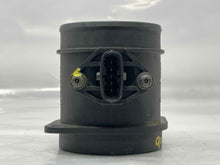Load image into Gallery viewer, Mass Air Flow Sensor Meter MAF Volvo S80 99 00 01 - NW5775
