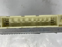 Load image into Gallery viewer, TRANSMISSION COMPUTER Volvo S80 1999 99 00 01 02 - 06 - NW39293
