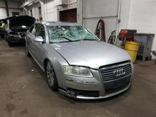 Load image into Gallery viewer, STEERING COLUMN Audi A8 2006 06 - 1060883
