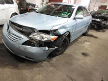 Load image into Gallery viewer, WHEEL Camry Rav4 IS300 ES350 2002 02 03 04 05 06 -14 17x4 Compact Spate - 1061321
