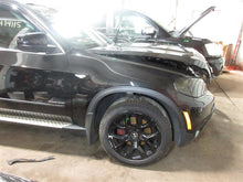 Load image into Gallery viewer, CENTER PILLAR CUT BMW X5 X5M 07 08 09 10 11 12 13 Right - 1064105

