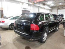 Load image into Gallery viewer, REAR DOOR WINDOW REGULATOR Porsche Cayenne 03 04 05 06 Right - 1062750
