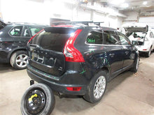 Load image into Gallery viewer, DASH PANEL Volvo S60 XC60 09 10 11 12 13 14 15 16 17 - 1063728
