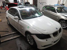 Load image into Gallery viewer, POWER STEERING PUMP BMW 128i 328i 323i 325i 330i 328xi 325xi 06 07 08 09 10 11 - 1068109
