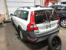 Load image into Gallery viewer, REAR QUARTER GLASS C70 V70 XC70 08 09 10 11 12 13 14 15 16 Right - 1071254
