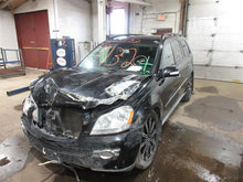 Load image into Gallery viewer, STEERING WHEEL Mercedes-Benz Gl320 Gl450 Gl550 2008 08 - 1072887
